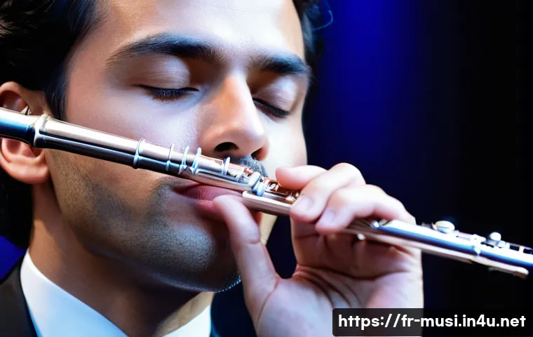 플룻과 오보에 차이 - A detailed close-up image of a classical flute player’s embouchure and hands, showing the transverse...